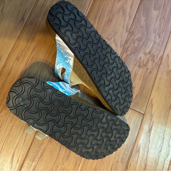 Birki's By Birkenstock Tropical Leather Gizeh T Strap Thong Sandal SZ 39/8.5 - Picture 3 of 6